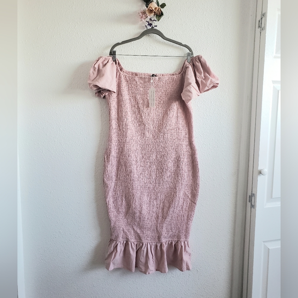 NWT Simplee Women Plus Pale Rose Cotton Smoking Cold Shoulder Dress